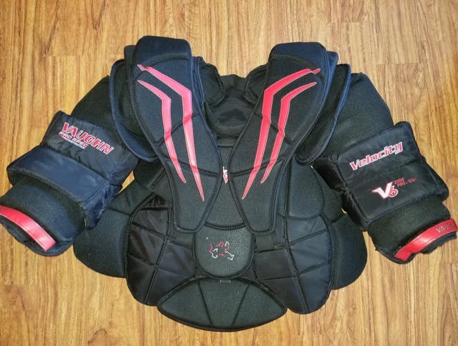 Vaughn V6 2200 Pro SV Goalie Chest Protector Large