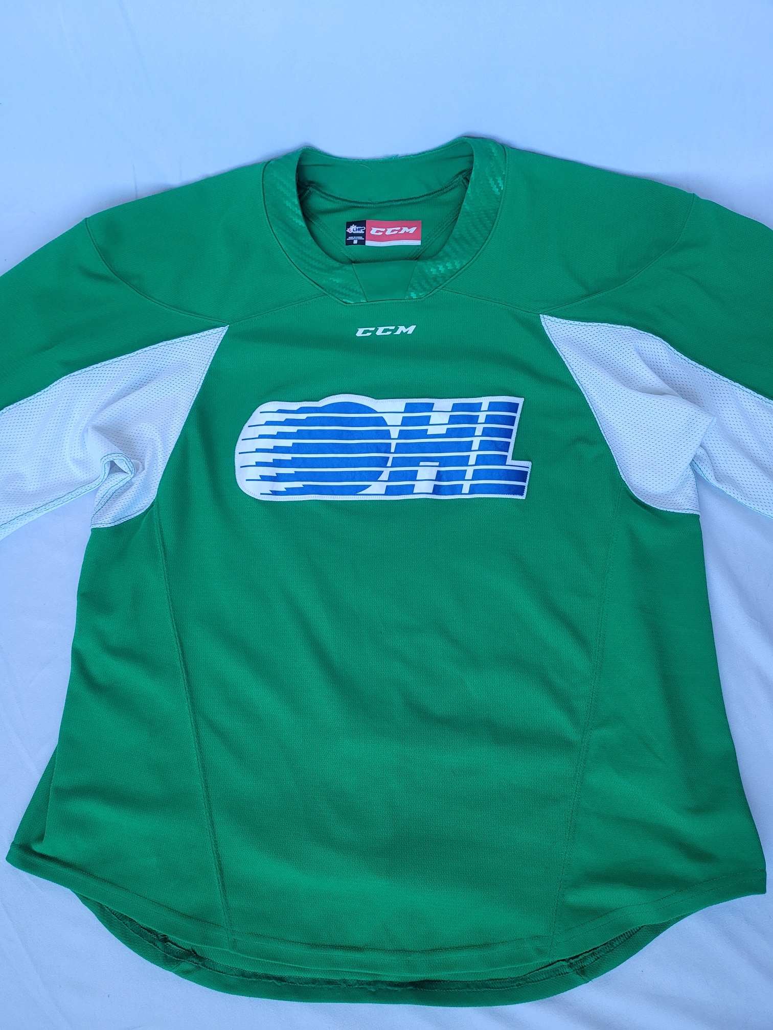 CCM QuickLite OHL sz 56 kelly green practice jersey