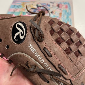 Rawlings FP 105 Girls 10 1/2 Fast Pitch Softball Youth Glove