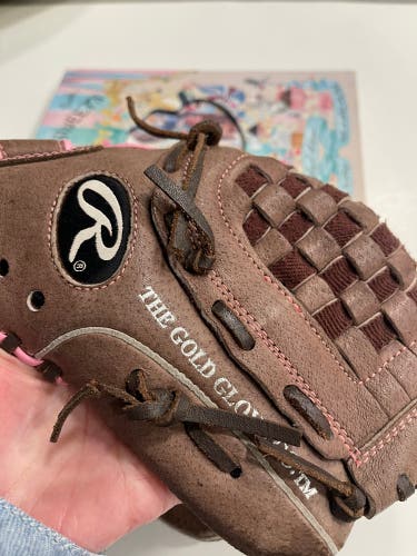 Rawlings FP 105 Girls 10 1/2 Fast Pitch Softball Youth Glove