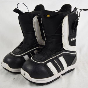 BURTON RULER SMALLS SNOWBOARD BOOTS JUNIOR SIZE 5