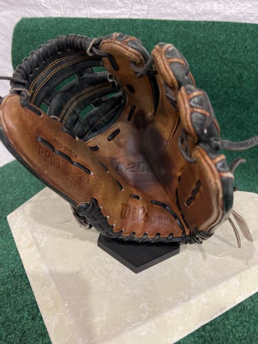 Infield 11.5" A2000 Baseball Glove