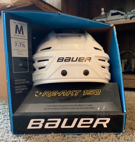 New Medium Bauer Pro Stock Re-Akt 150 Vn Helmet