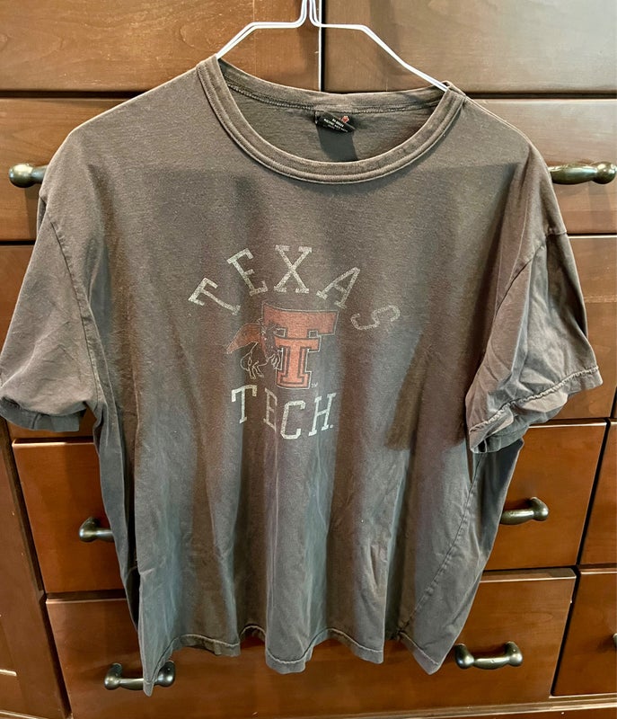 Used Grey/Black Texas Tech Logo Cotton T-Shirt by College Vault (Size 2XL)