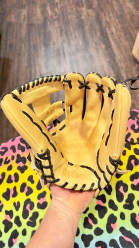 11.75" Wilson A2000 1787