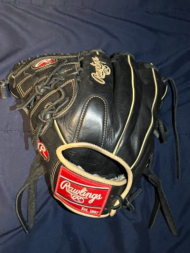 Used Left Hand Throw 12" Gold Glove Elite Baseball Glove