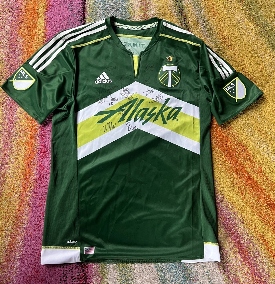 2016 adidas Portland Timbers Team autographed signed jersey size L