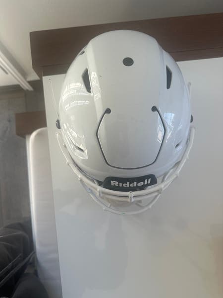 Adult Medium Riddell SpeedFlex Diamond Helmet | SidelineSwap | Buy and Sell on SidelineSwap Adult Medium Riddell SpeedFlex Diamond Helmet | SidelineSwap | Buy and Sell on SidelineSwap