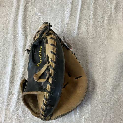 Used All-star Cm 3000 Xsbt 32 1 2" Catcher's Gloves