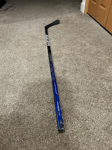New Right Handed Pro Stock Vapor Hyperlite Hockey Stick