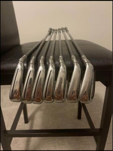 Taylormade Sim 2 Max Irons