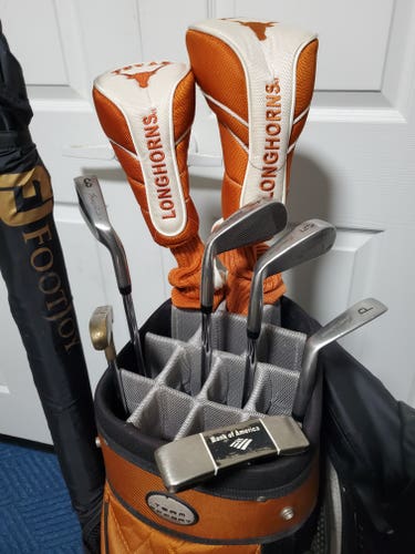 Full Golf Set, Right Handed Mens. Texas Longhorns Bag/covers. Driver, 3Wood, Irons, putters.