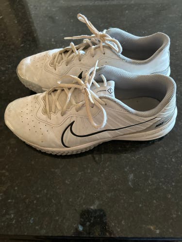 Nike baseball turf shoes