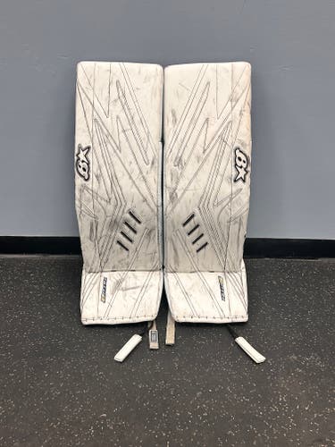 Used 35" Brian's OPTiK 2 Goalie Leg Pads