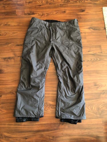 Used Men's XXXL Burton Snowboard Pants