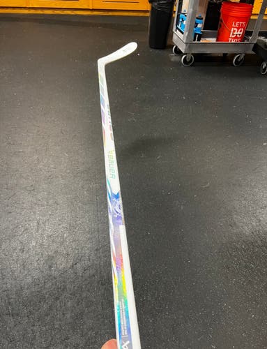 Senior Right Handed P28M Proto-R Hockey Stick