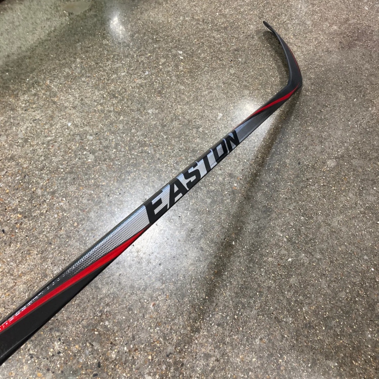 New Senior Easton Synergy HTX Right Handed Hockey Stick E28