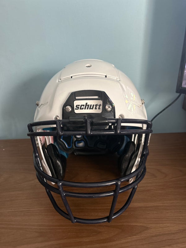 Used Small Schutt F7 Helmet SidelineSwap