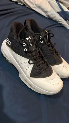 Black Men's Size 10 (Women's 11) Nike Shoes