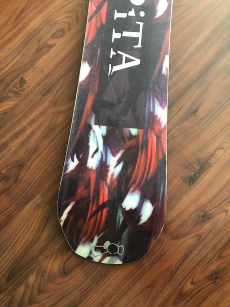 Used 144cm CAPiTA Birds of a Feather Snowboard Without