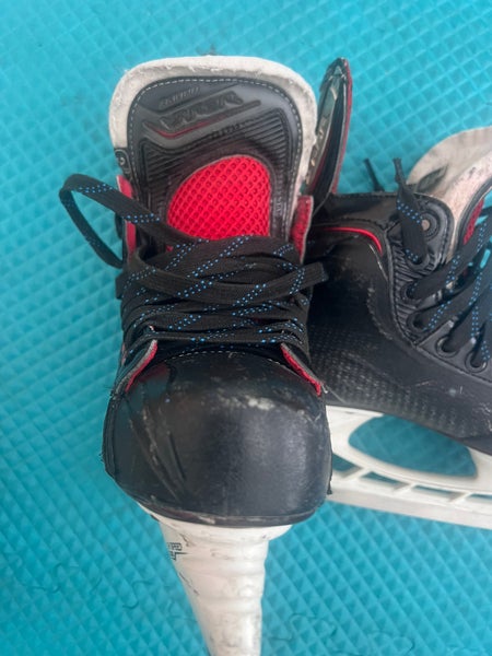 Junior Bauer Vapor X700 Hockey skates