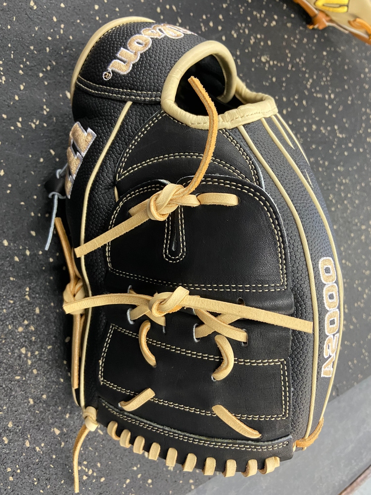 2023 Pitcher's 12" A2000 Baseball Glove