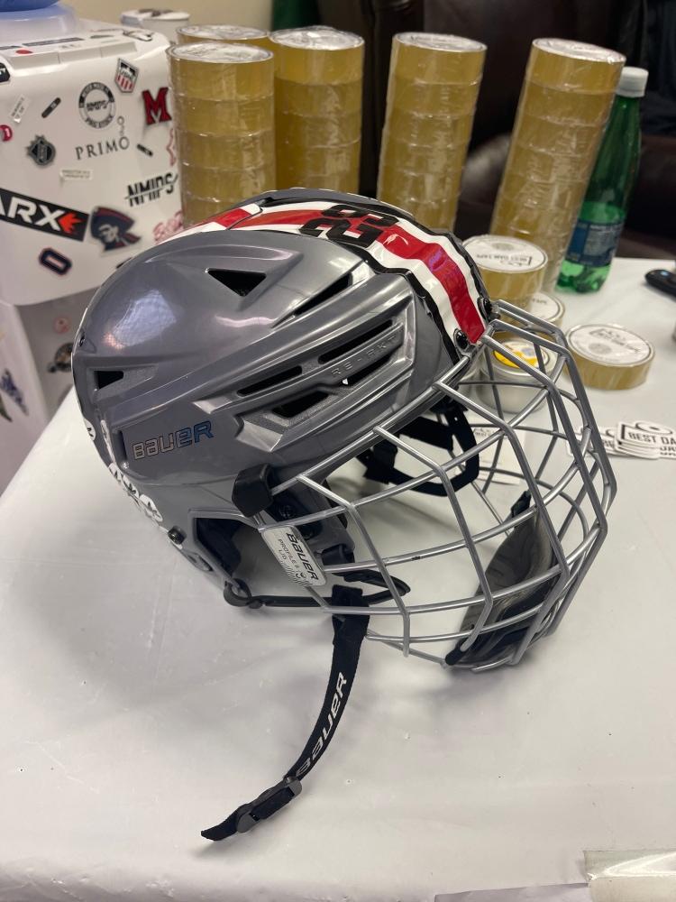 Used OSU Buckeyes Medium Bauer Pro Stock Re-Akt 150 Helmet