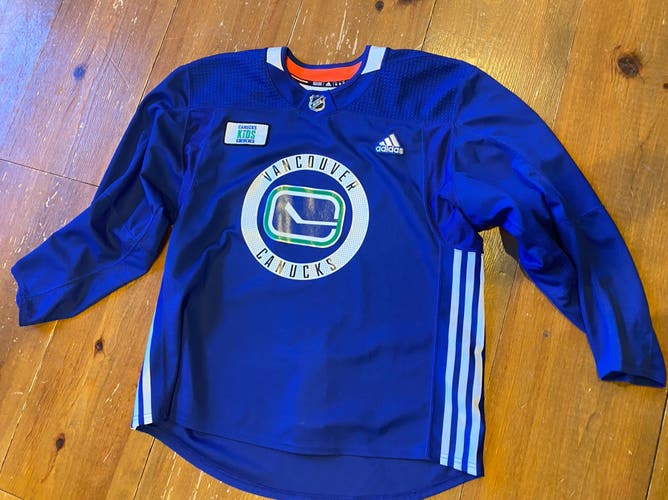 Vancouver adidas practice jersey 58 NHL