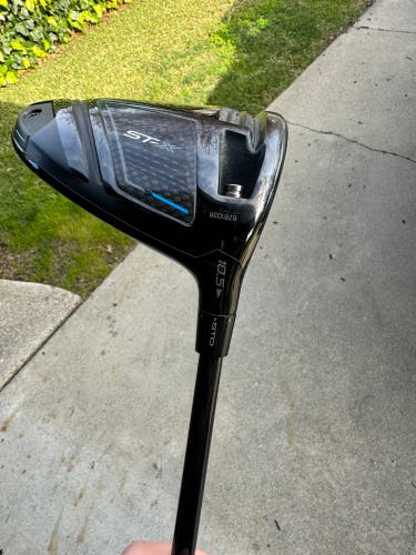 Men's Right Handed Stiff Flex 10.5 Loft ST-X Driver