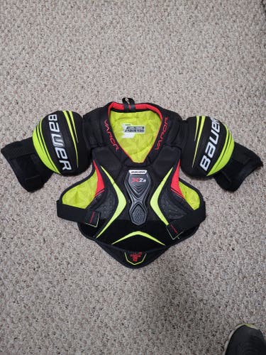 Bauer Vapor X2.9 Shoulder Pads Large Jr