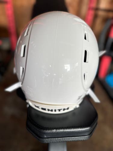 New Medium Xenith X2E+ Helmet