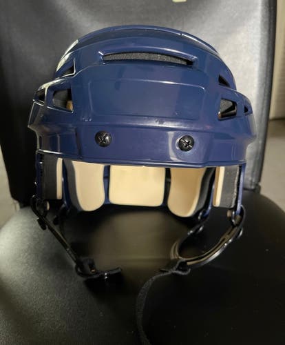 Used Small CCM Vector V08 Helmet Small