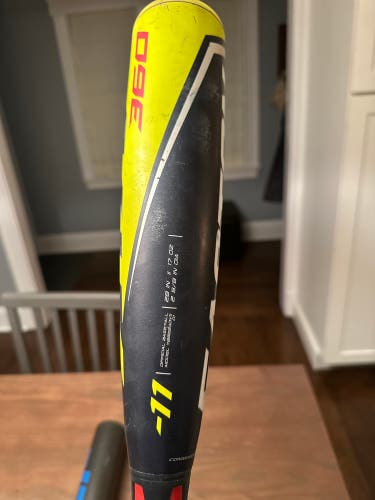 2023 Composite (-11) 17 oz 28" Bat
