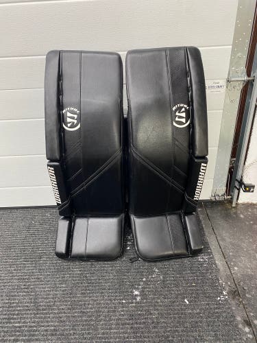 34" Warrior  Goalie Leg Pads