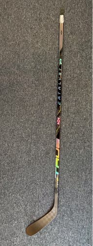 TRUE - Catalyst 7X3 Flex 75 T92 Right Senior Hockey Stick