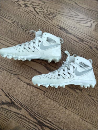 White Adult Unisex Size 12 (Women's 13) Molded Cleats Nike Hurache Cleats