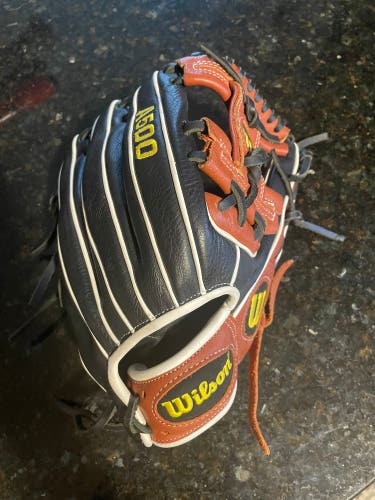2022 Right Hand Throw 11.5" A500 Baseball Glove