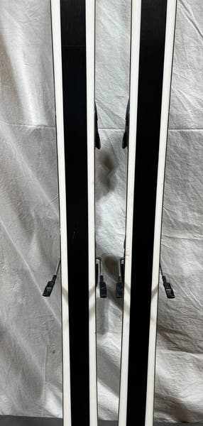 Volkl P40 Platinum 173cm 102-65-88 All-Mtn Skis Marker M8.2