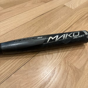 Used 2015 Composite (-11) 18 oz 29" Mako Beast Bat