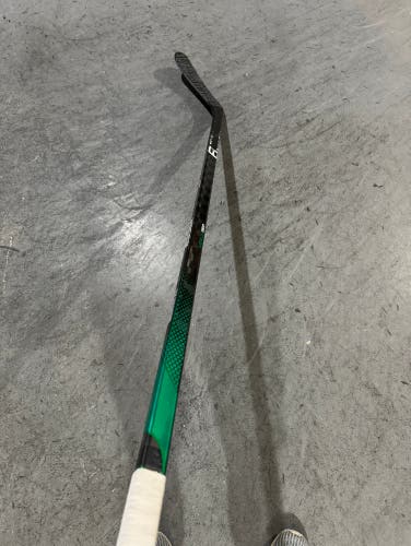 Senior Left Hand Hossa Pro Curve  Pro Stock Nexus Geo (1s) Hockey Stick