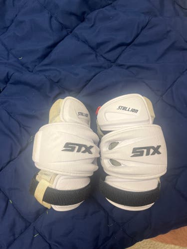 Stx stallion elbow pads