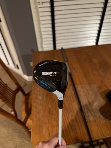 Men's Right Handed Regular Flex 7 Wood SIM 2 Max Fairway Wood