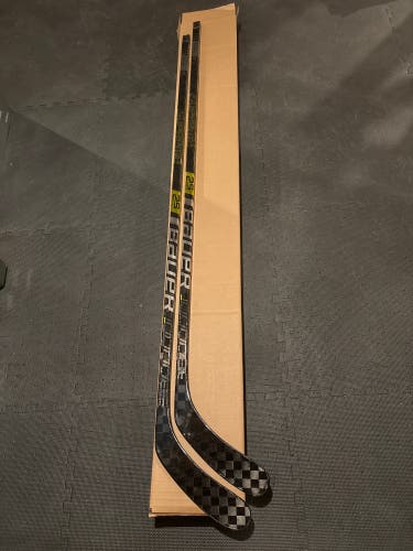 Steven Kampfer Dressed Bauer Nexus 2N Pro XL Stick, P91A, 95 Flex