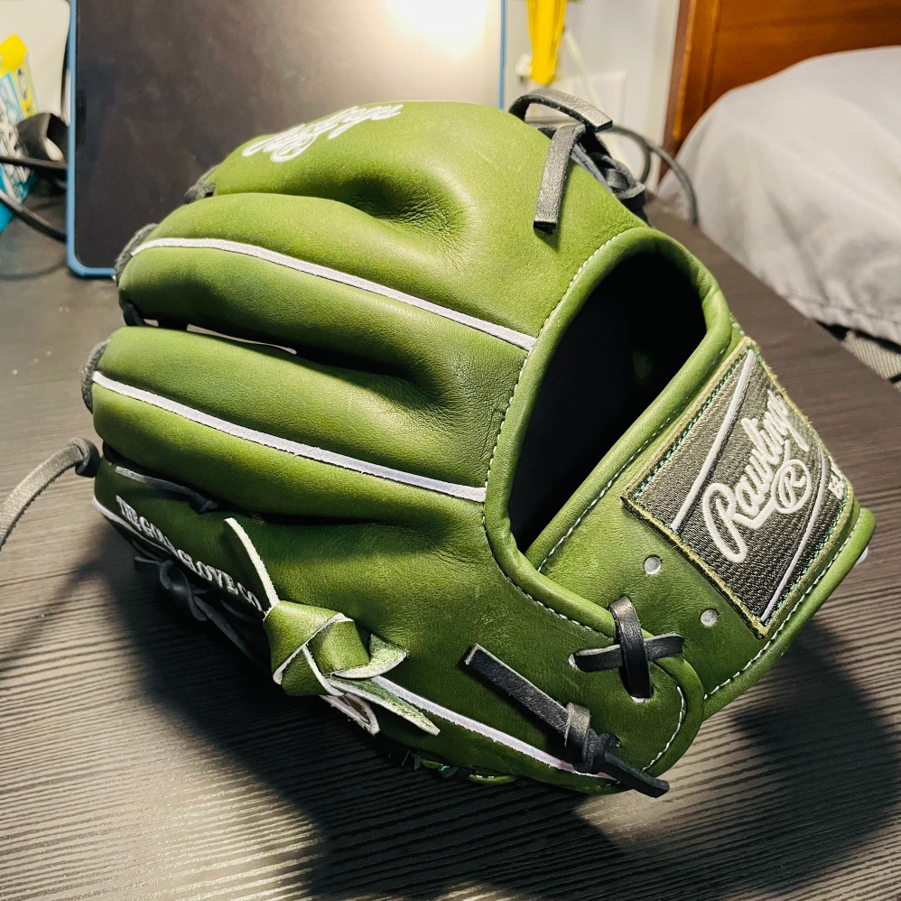NWT 11.5" Heart of the Hide HOH Baseball Glove Military Green