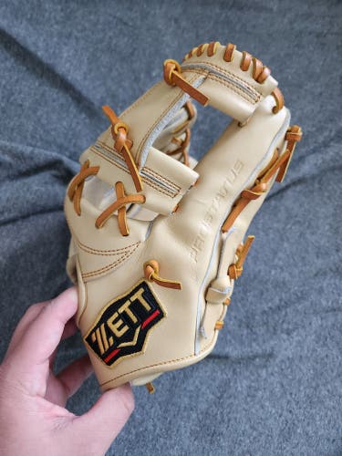 Used Zett Right Hand Throw Japan Hardball Infield Baseball Glove 11.25"