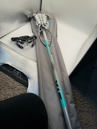 STX Crux 100 Lacrosse Starter Pack
