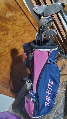 Full Set Top-Flite XLj right handed 7 Pieces and Bag