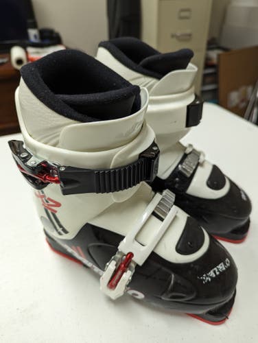 Dalbello CX2 Boys Downhill Ski Boots 250mm Made in Italy Size 7