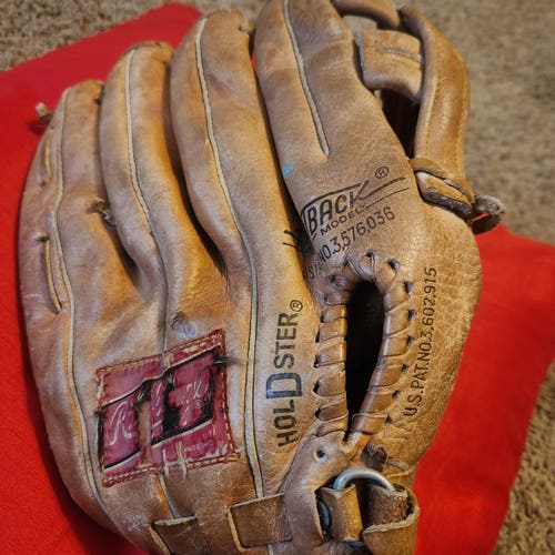 Rawlings Right Hand Throw Dave Concepcio'n RBG 50 Baseball Glove 11.5"