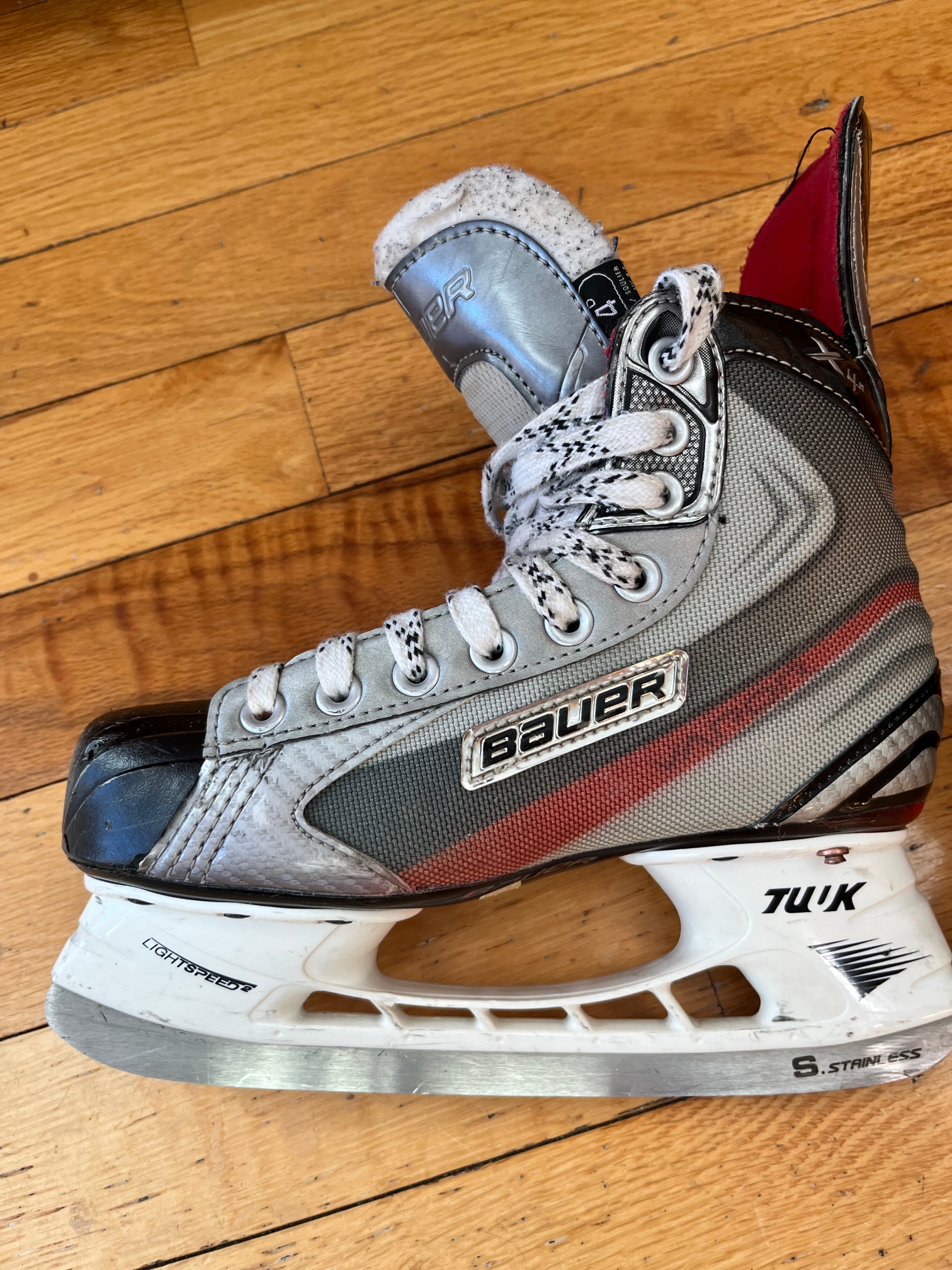 Bauer Vapor X4.0 Hockey Skates Size 4